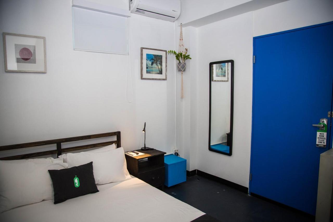Nomada Urban Beach Hostel- Calle Loiza (Adults Only) San Juan Bagian luar foto
