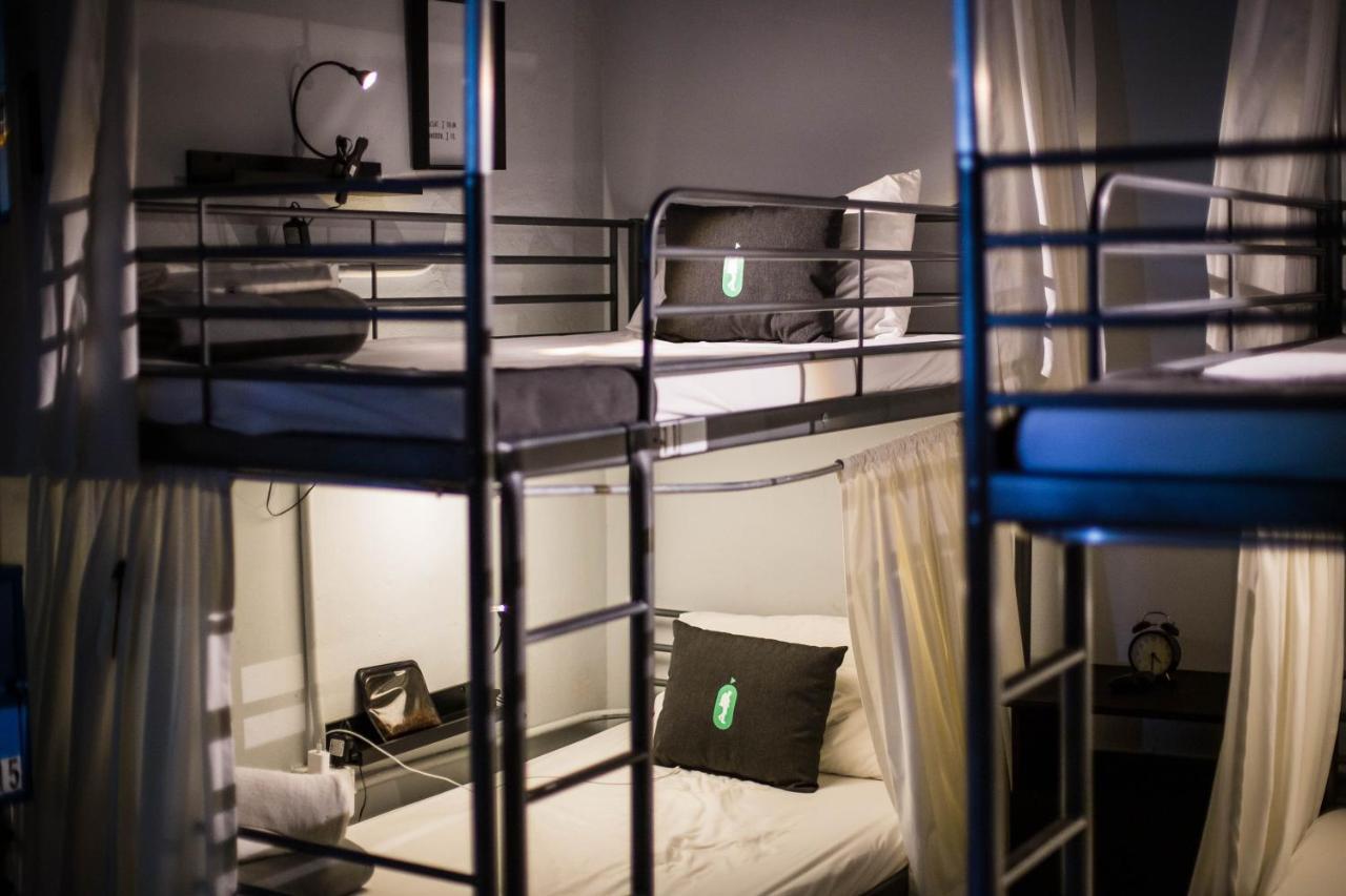 Nomada Urban Beach Hostel- Calle Loiza (Adults Only) San Juan Bagian luar foto